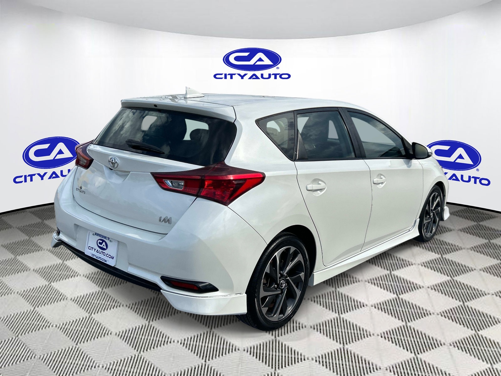 Used 2017 Toyota Corolla iM Hatchback