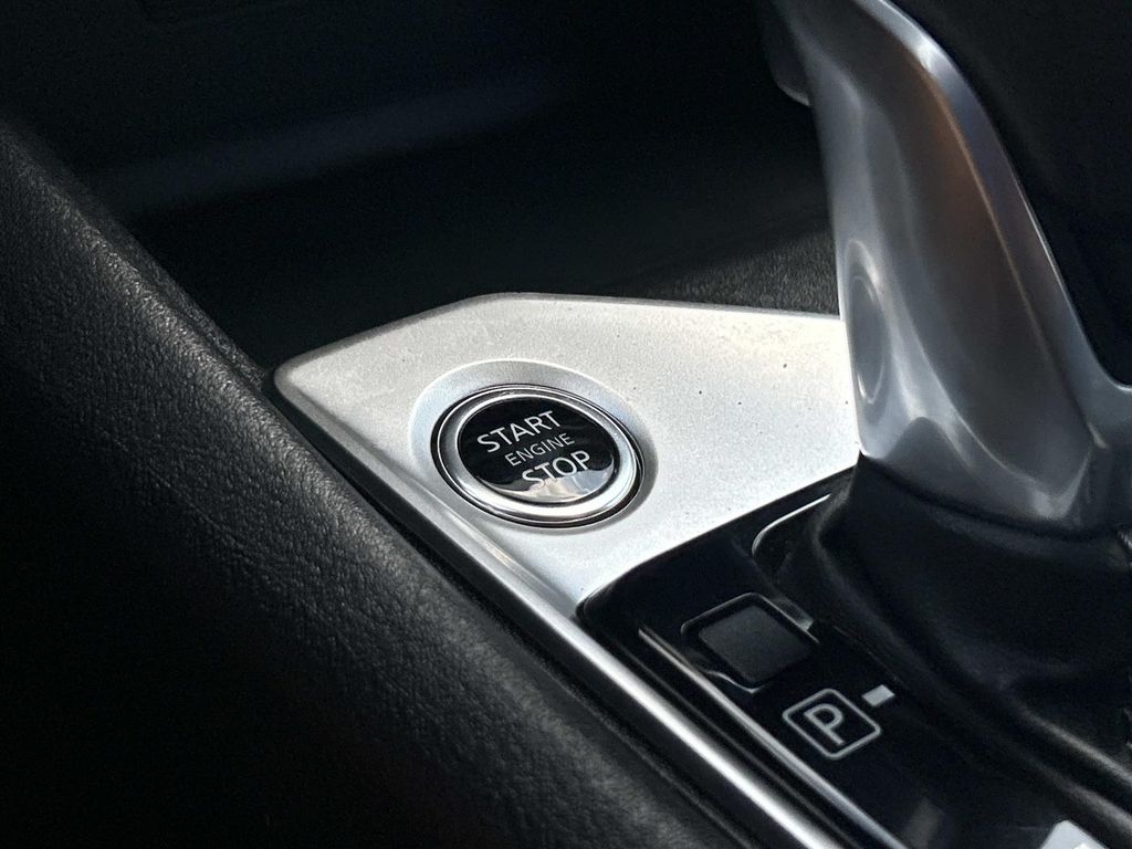 Used 2025 Nissan Altima Sedan