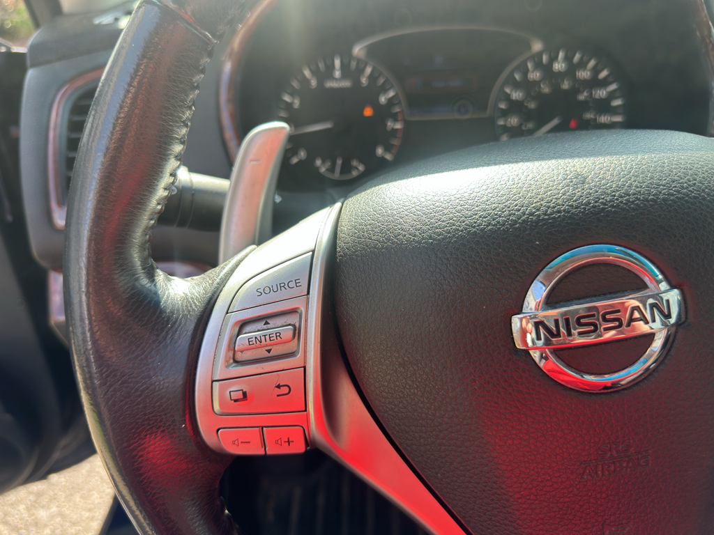 Used 2017 Nissan Altima Sedan