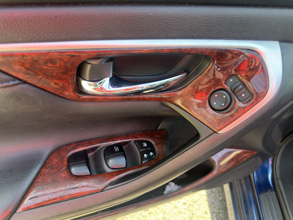 Used 2017 Nissan Altima Sedan