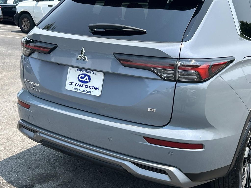 Used 2025 Mitsubishi Outlander SUV