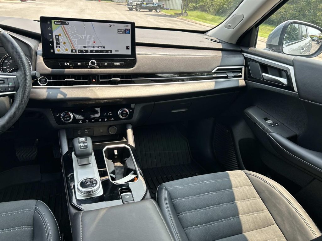 Used 2025 Mitsubishi Outlander SUV