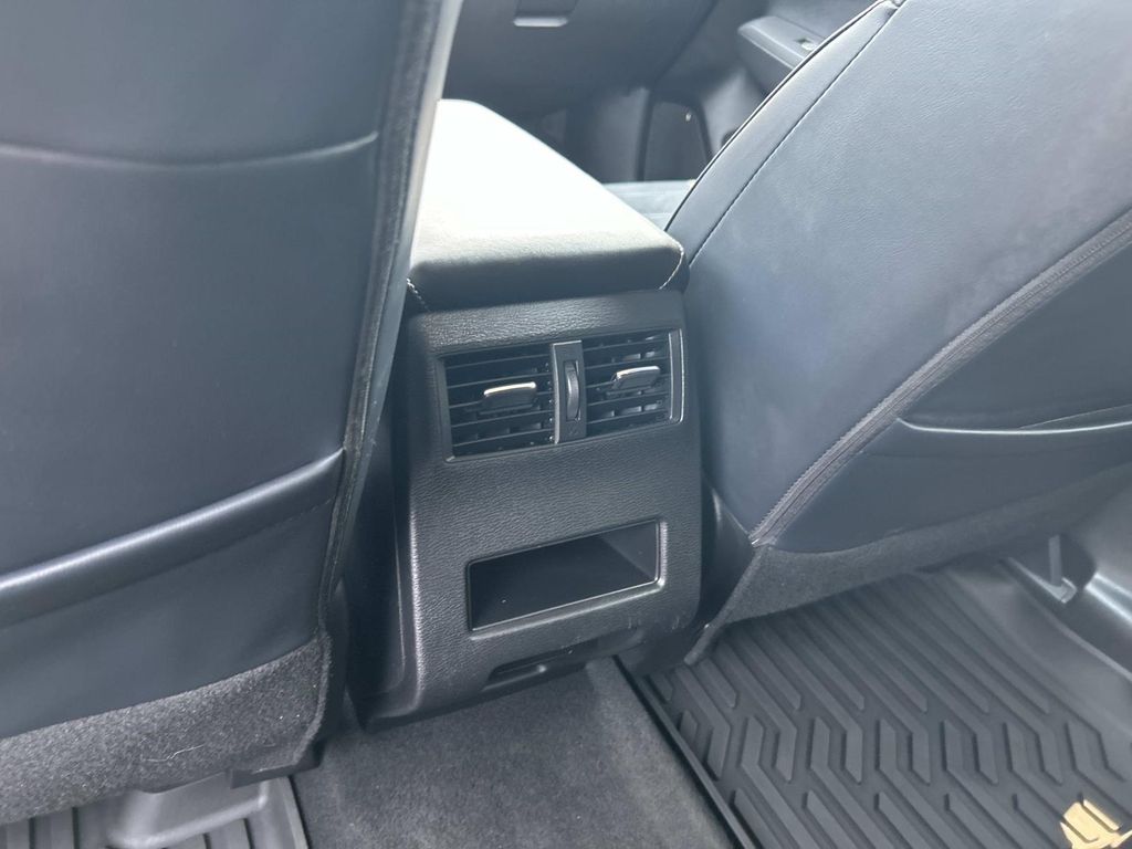 Used 2025 Mitsubishi Outlander SUV