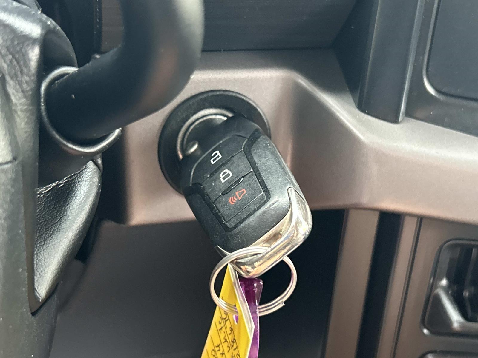Vehicle photo 35