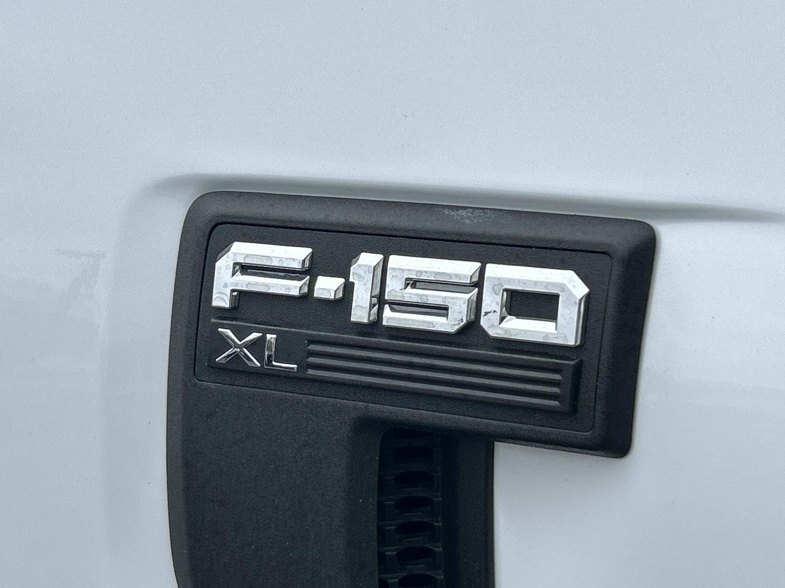 Vehicle photo 20