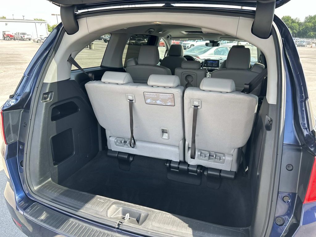 Used 2024 Honda Odyssey Van