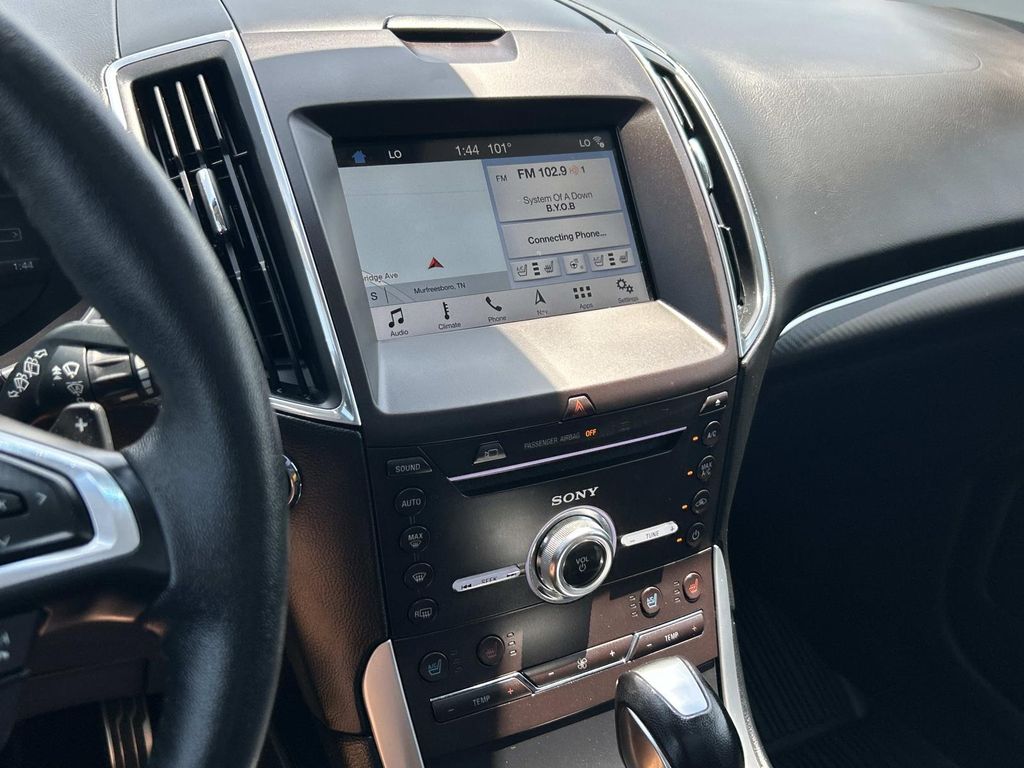 Used 2018 Ford Edge SUV