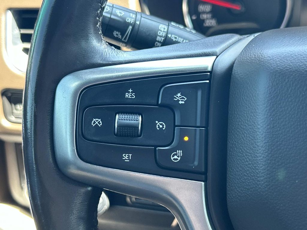 Used 2021 Chevrolet Suburban 1500 SUV