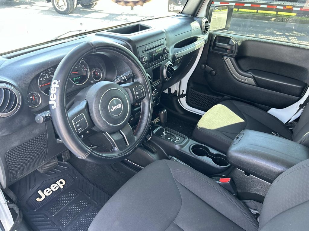 Used 2016 Jeep Wrangler SUV