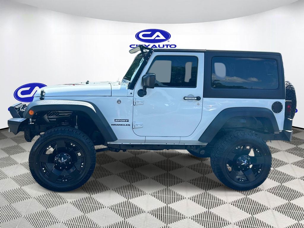 Used 2016 Jeep Wrangler SUV