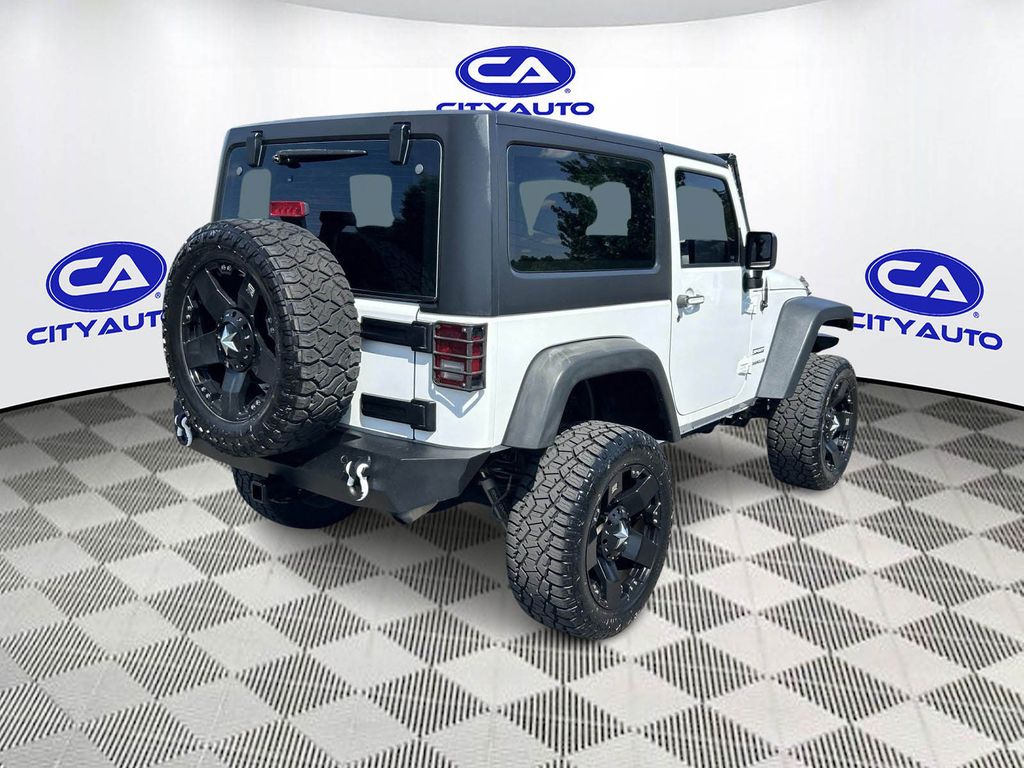 Used 2016 Jeep Wrangler SUV