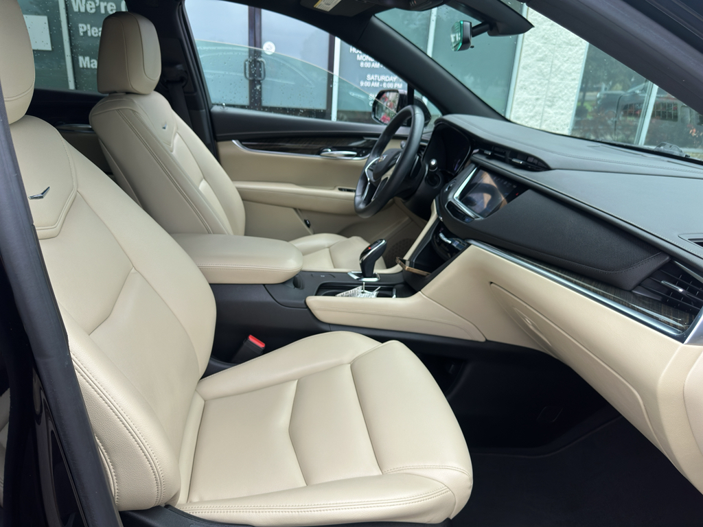 Used 2017 Cadillac XT5 SUV