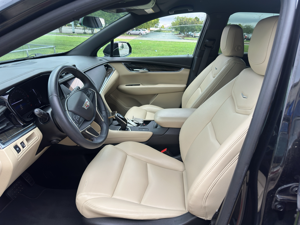 Used 2017 Cadillac XT5 SUV