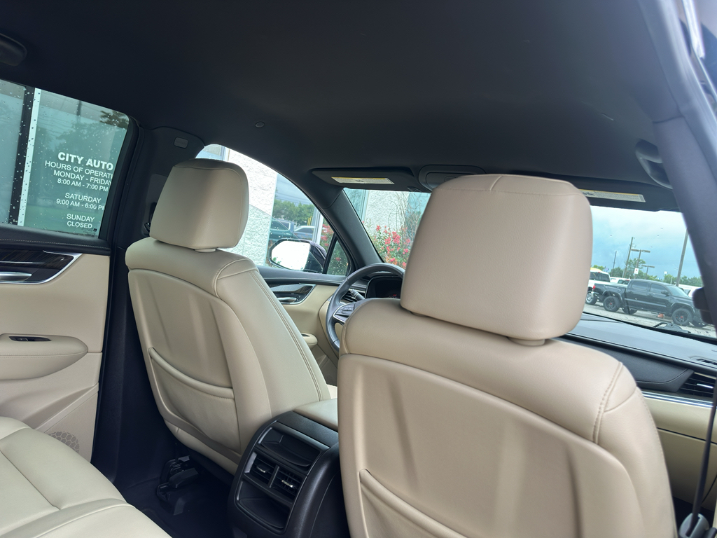 Used 2017 Cadillac XT5 SUV