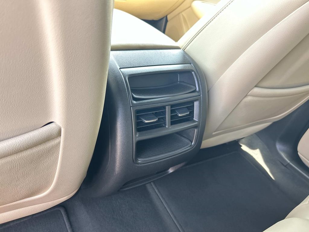 Used 2017 Cadillac XT5 SUV