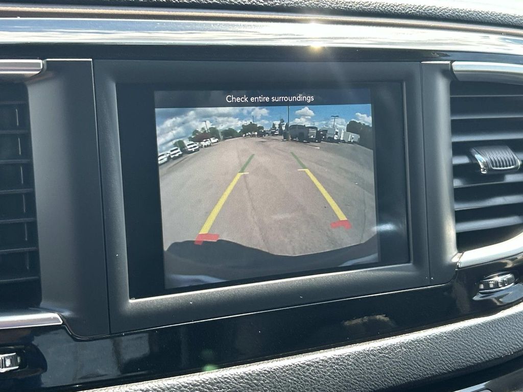 Used 2020 Chrysler Voyager Van