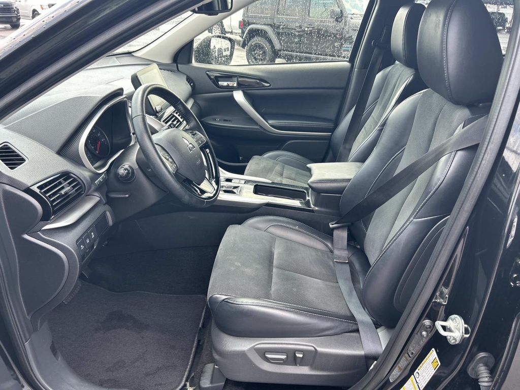 Used 2024 Mitsubishi Eclipse Cross SUV
