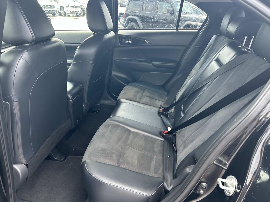 Used 2024 Mitsubishi Eclipse Cross SUV