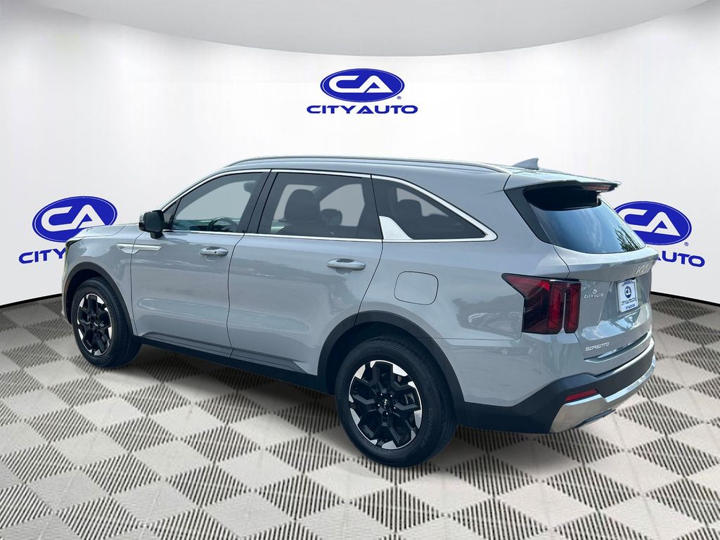 Used 2025 Kia Sorento SUV