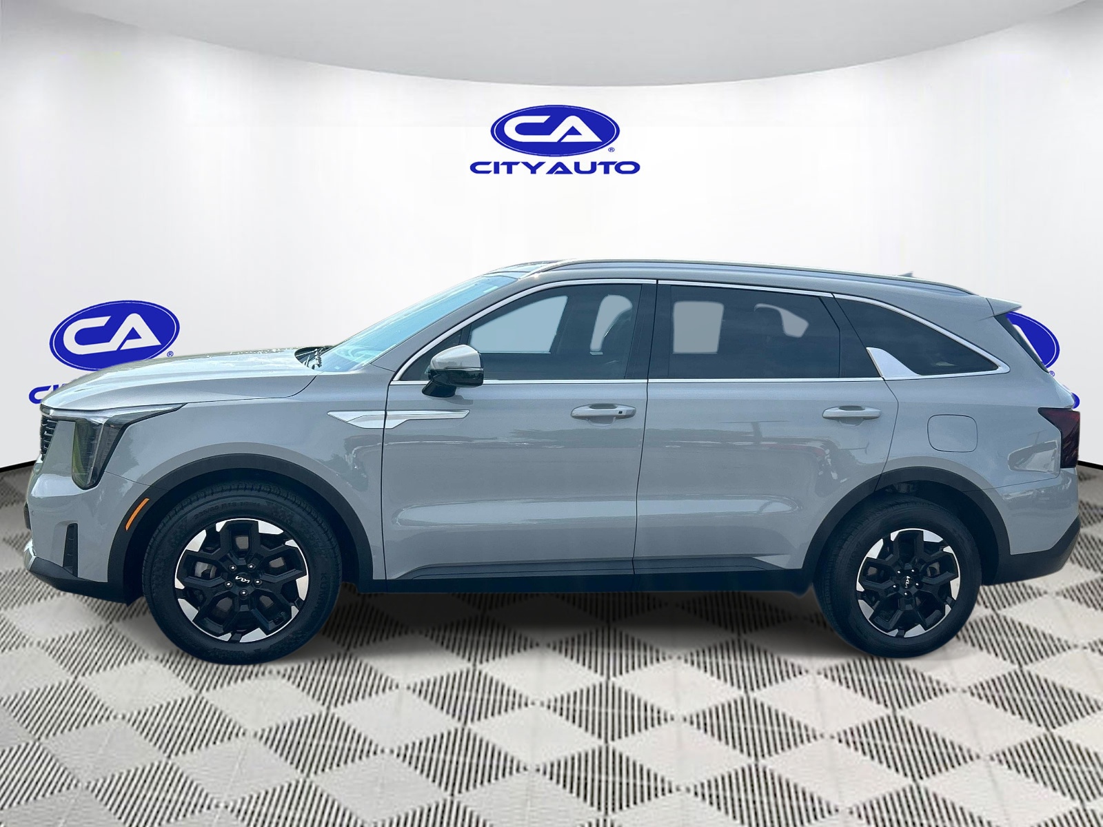 Used 2025 Kia Sorento SUV