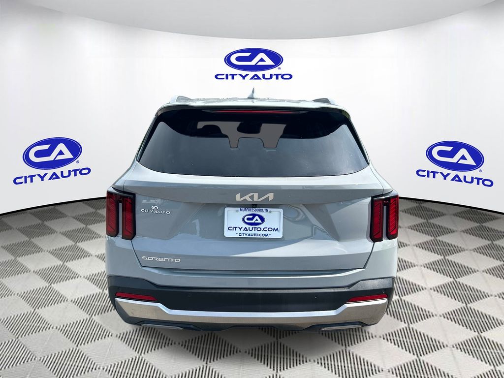 Used 2025 Kia Sorento SUV