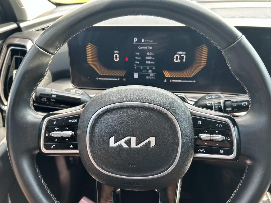Used 2025 Kia Sorento SUV