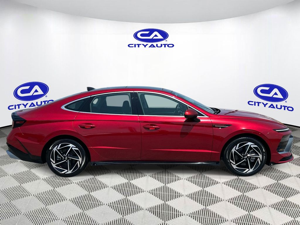 Used 2024 Hyundai Sonata Sedan