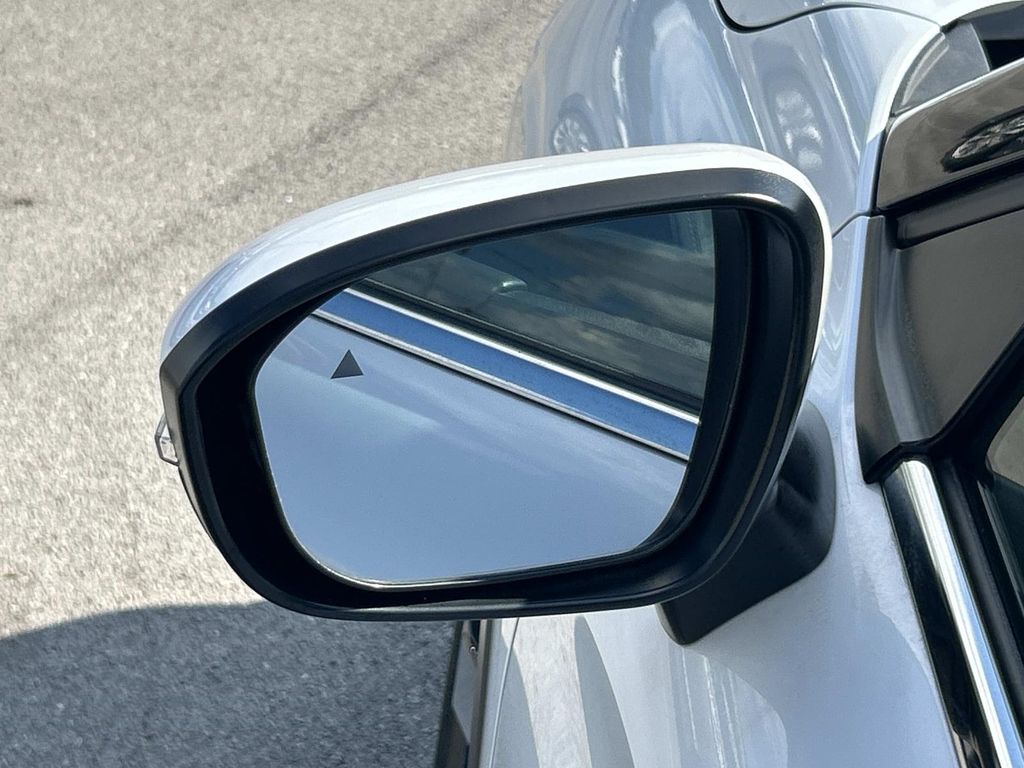 Used 2025 Mitsubishi Outlander SUV