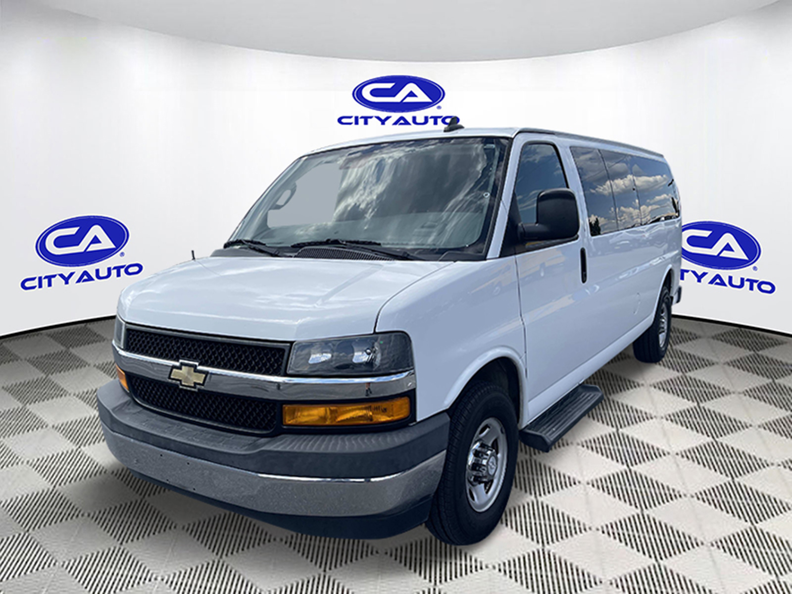 Used 2020 Chevrolet Express 3500 Van