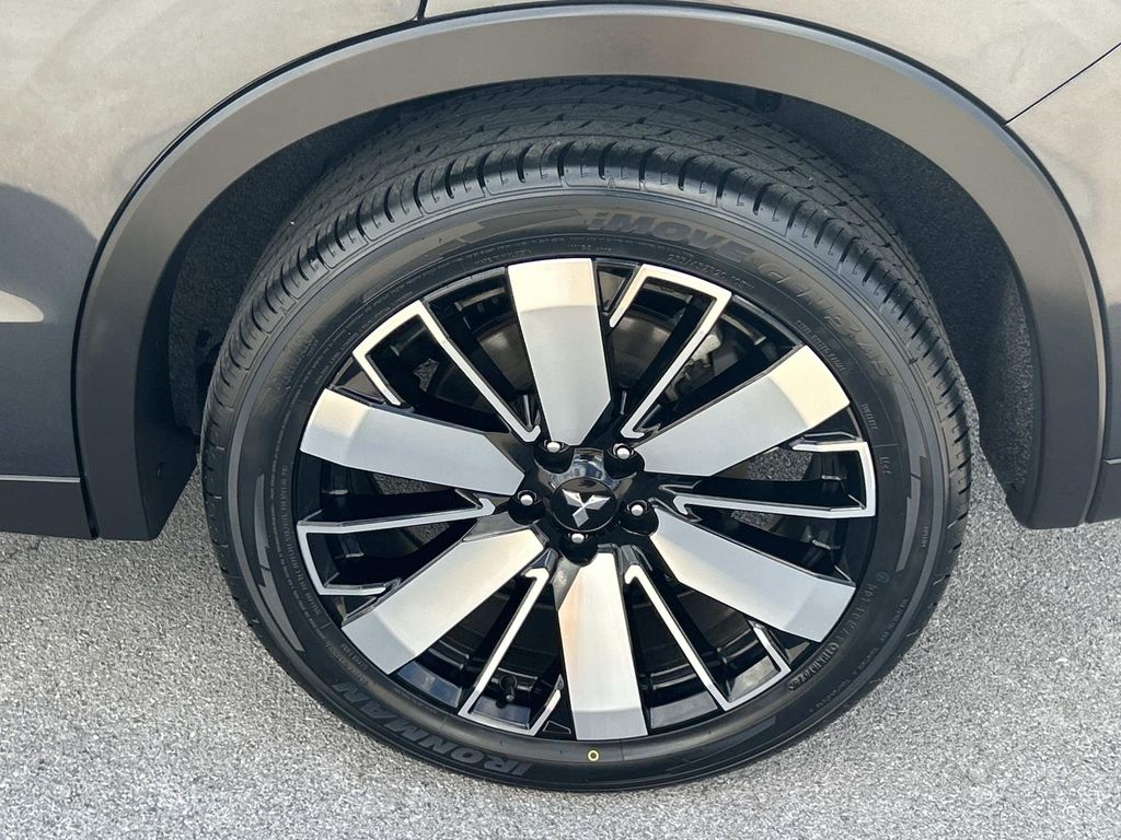 Used 2025 Mitsubishi Outlander SUV