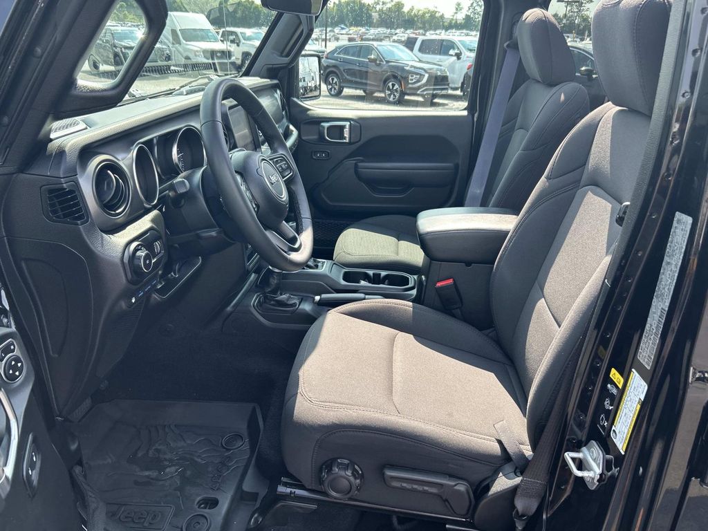 Used 2023 Jeep Wrangler 4xe SUV