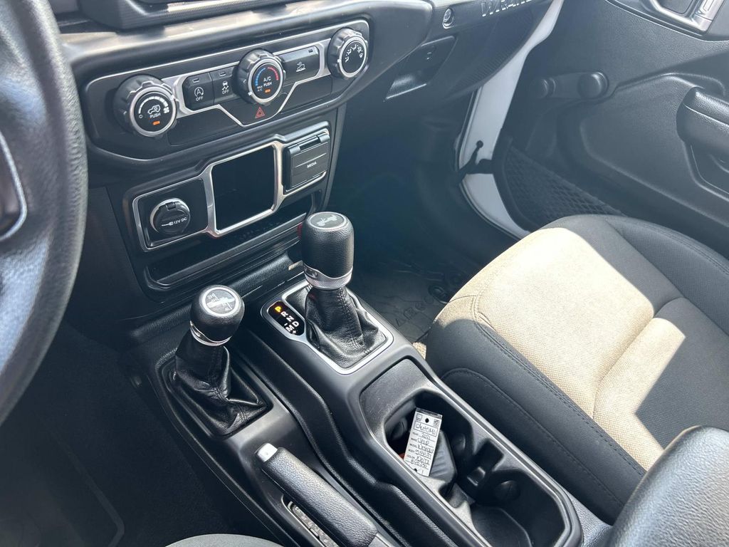 Used 2021 Jeep Wrangler SUV