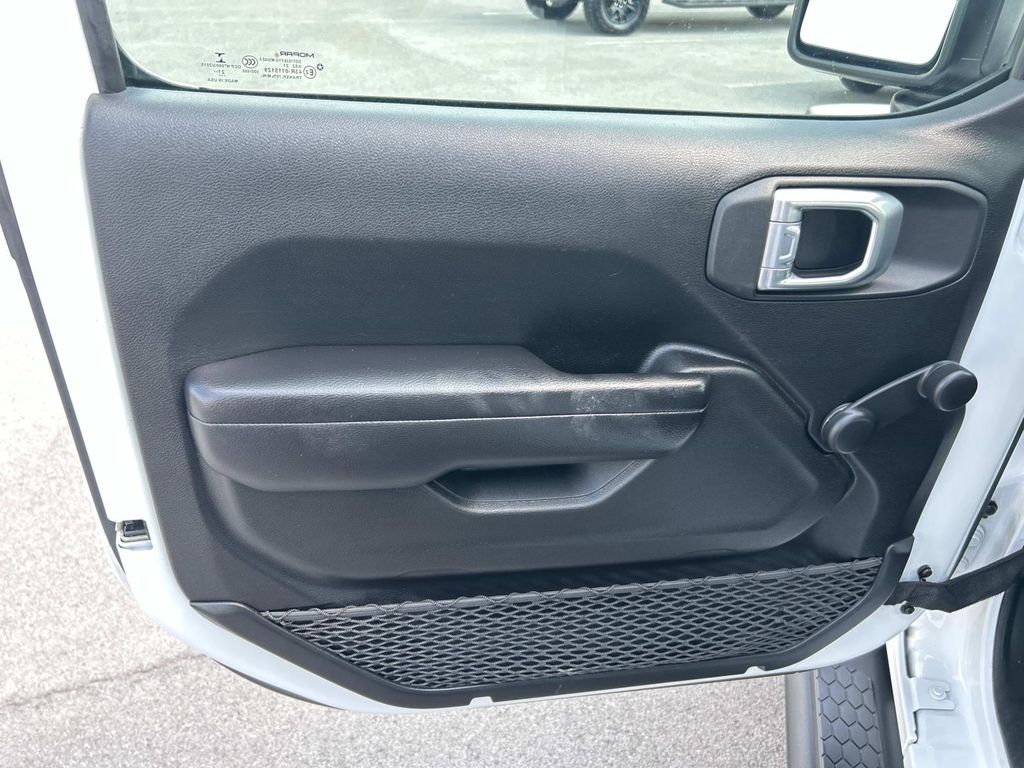 Used 2021 Jeep Wrangler SUV
