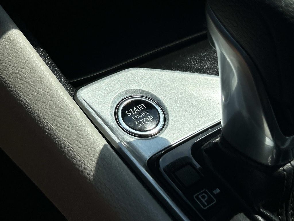 2025 Nissan Altima SV - Photo 31