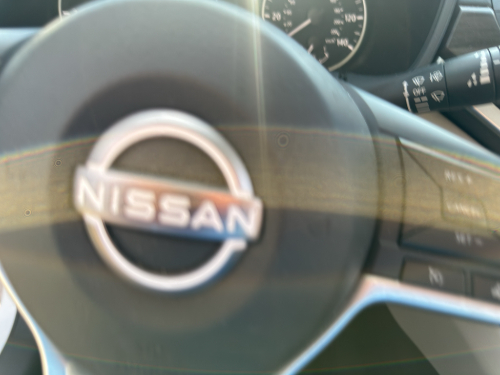 Used 2025 Nissan Altima Sedan