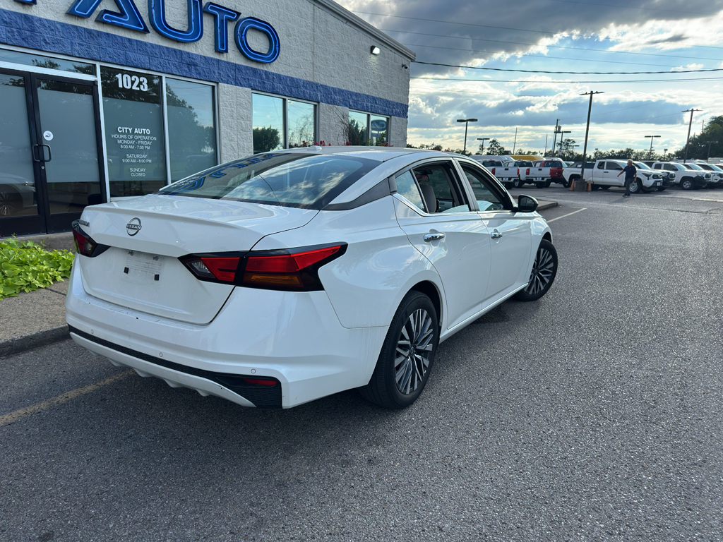 Used 2025 Nissan Altima Sedan