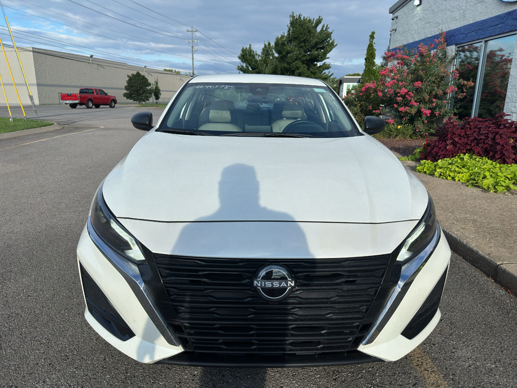 Used 2025 Nissan Altima Sedan