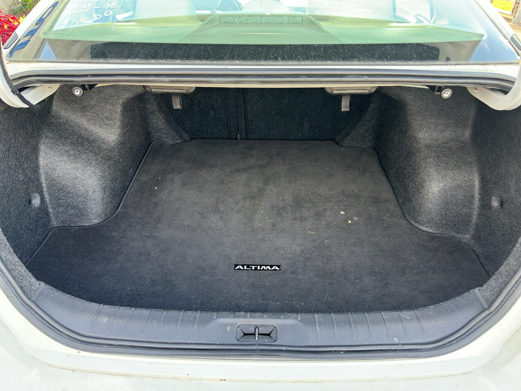Used 2025 Nissan Altima Sedan