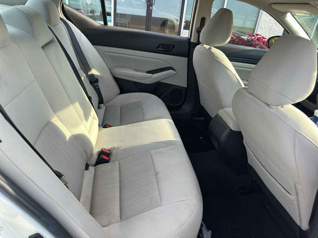 Used 2025 Nissan Altima Sedan