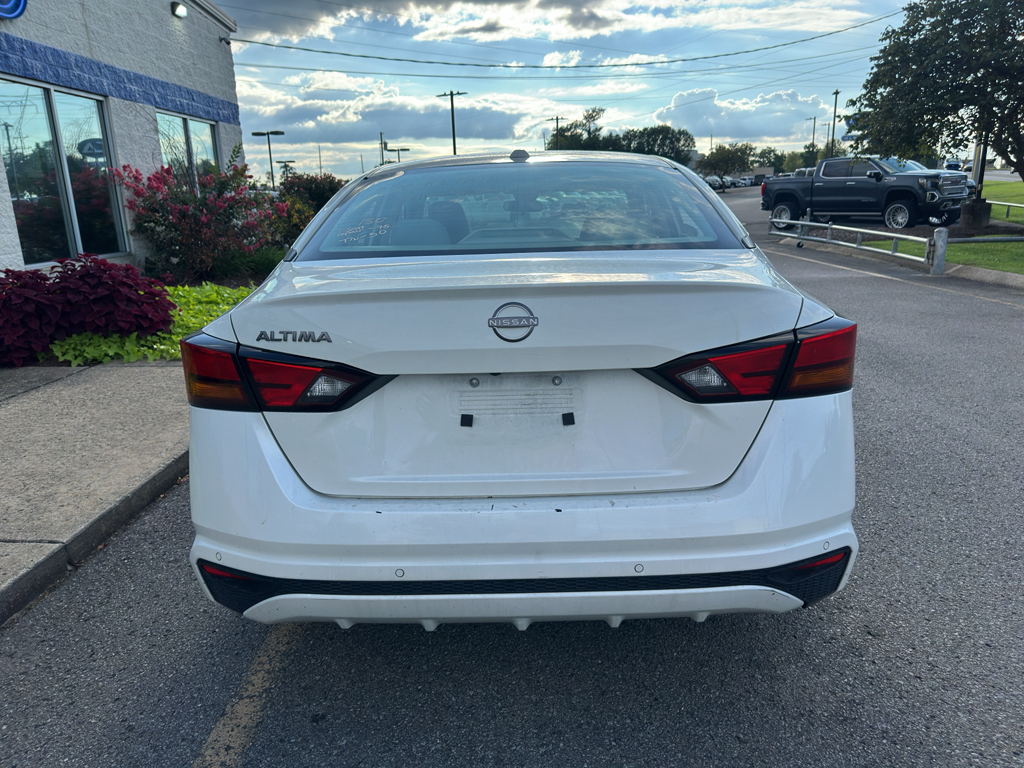 Used 2025 Nissan Altima Sedan