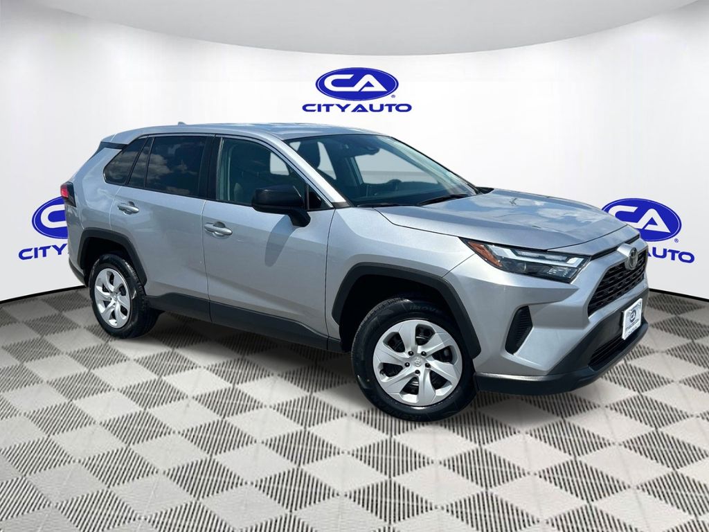 Vehicle photo 1