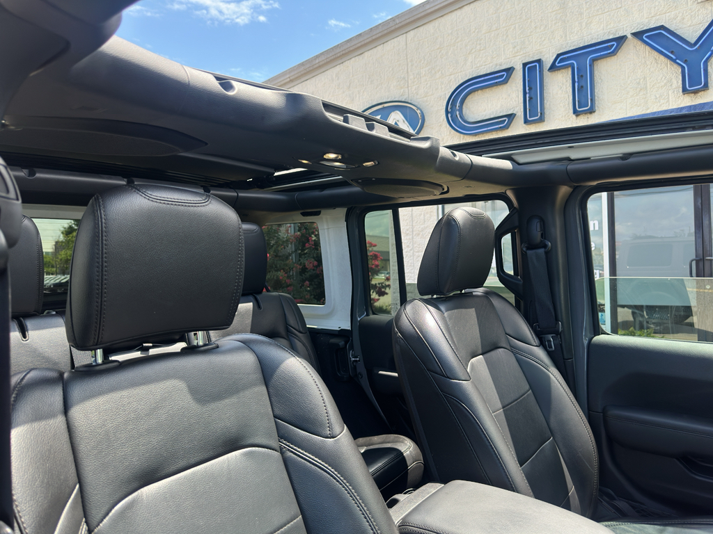 Used 2021 Jeep Wrangler SUV