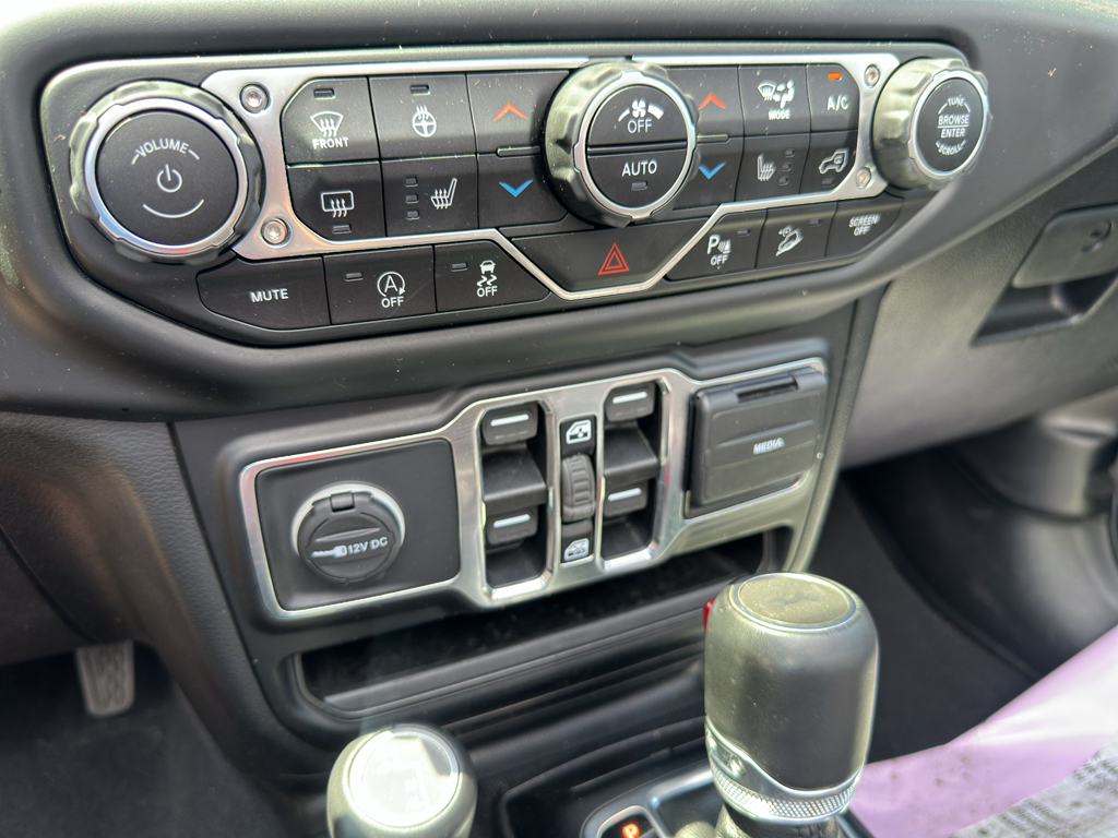 Used 2021 Jeep Wrangler SUV