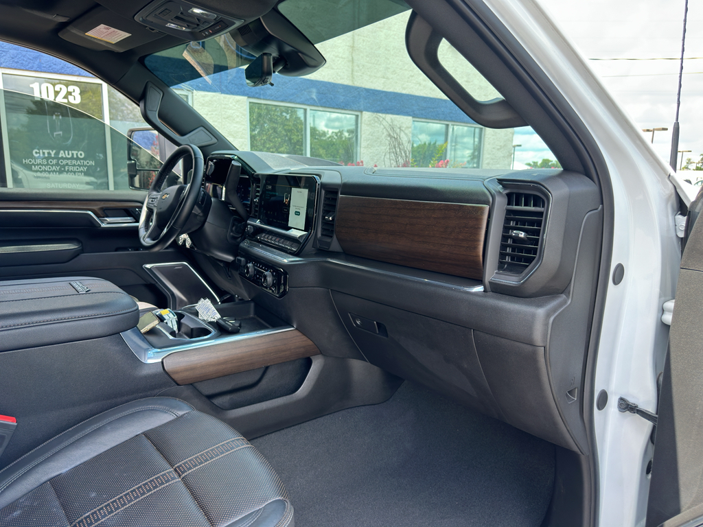 Used 2025 Chevrolet Silverado 3500HD Truck