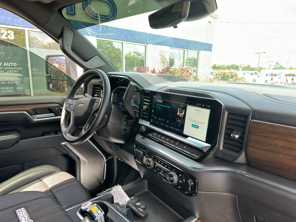 Used 2025 Chevrolet Silverado 3500HD Truck