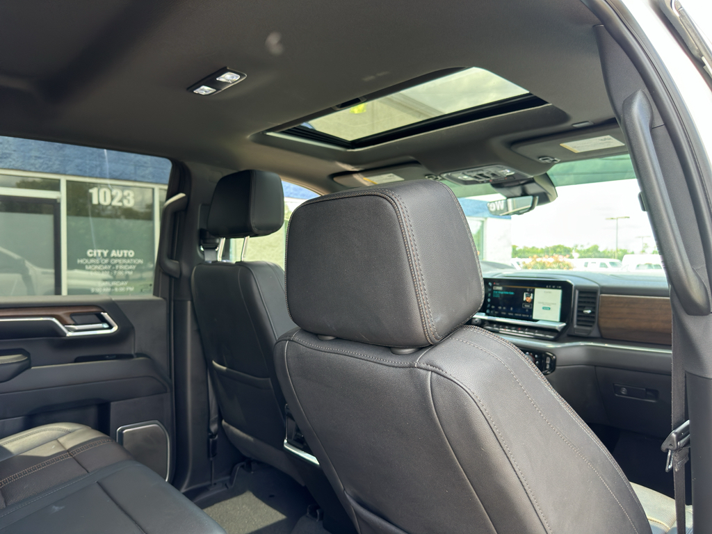 Used 2025 Chevrolet Silverado 3500HD Truck