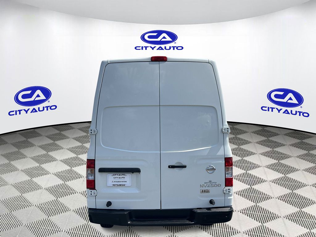 Used 2016 Nissan NV2500HD Van