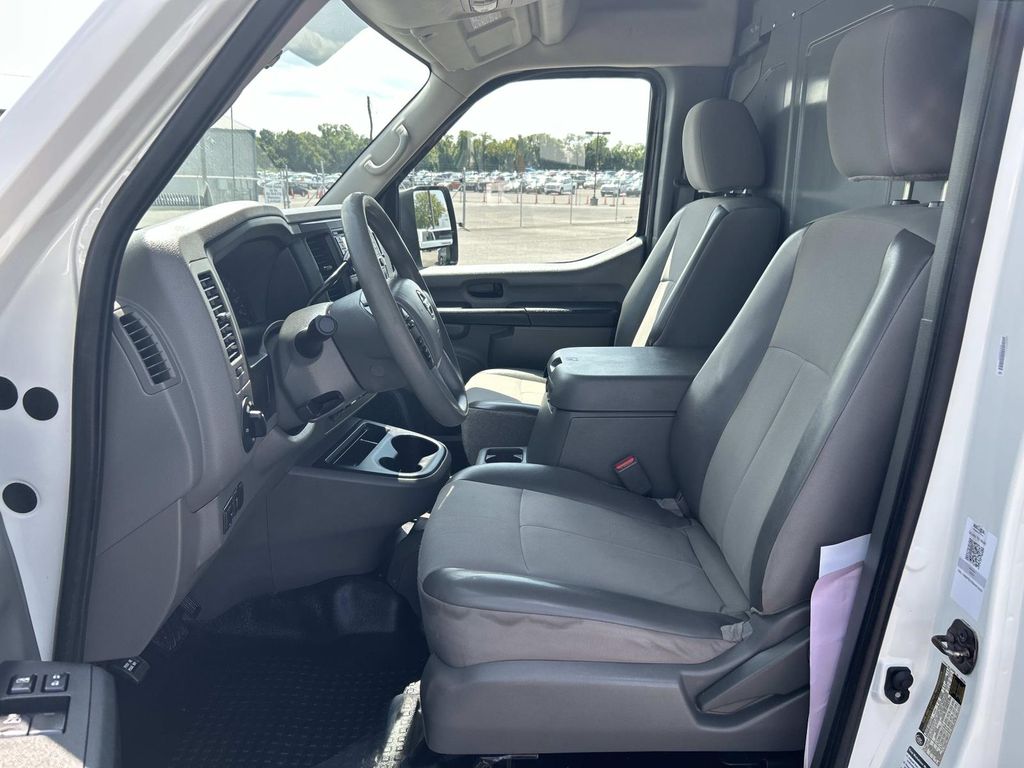 Used 2016 Nissan NV2500HD Van