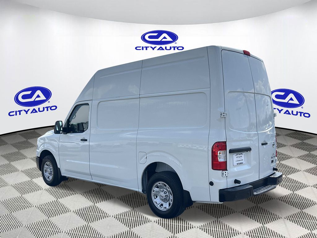 Used 2016 Nissan NV2500HD Van