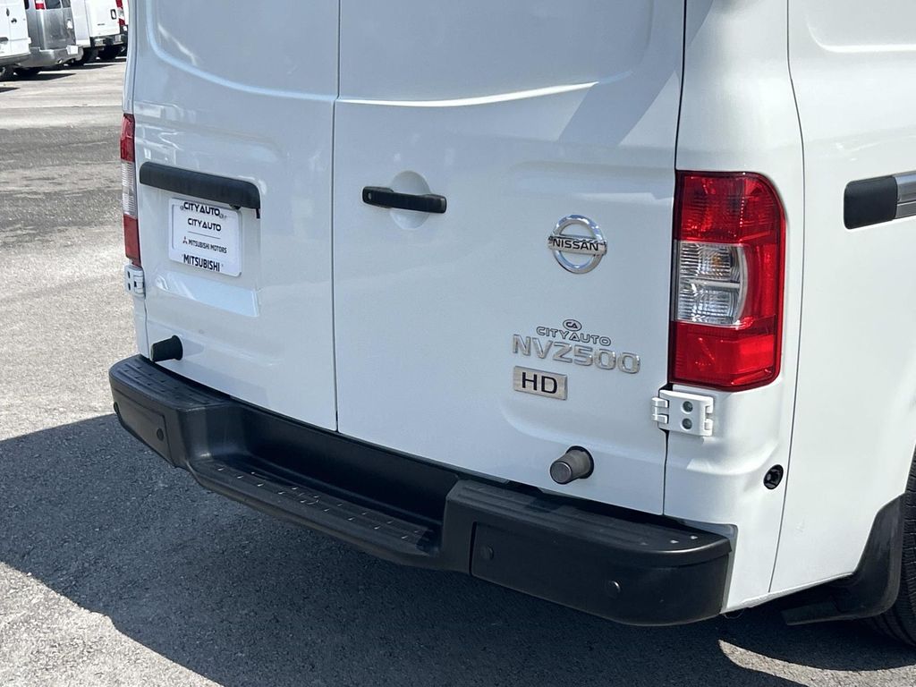 Used 2016 Nissan NV2500HD Van